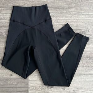 AERIE OFFLINE Goals High Waisted Ribbed Legging Black Women's Small Stretch EUC